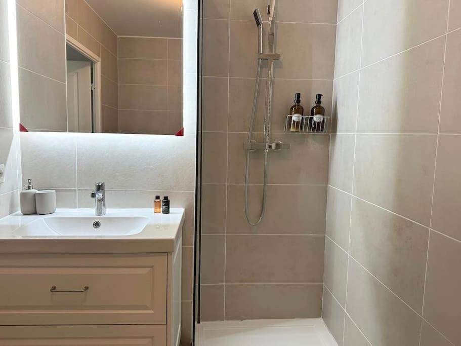 Suite Alya Appartement Proche Disneyland Marne-la-Vallée Exteriör bild