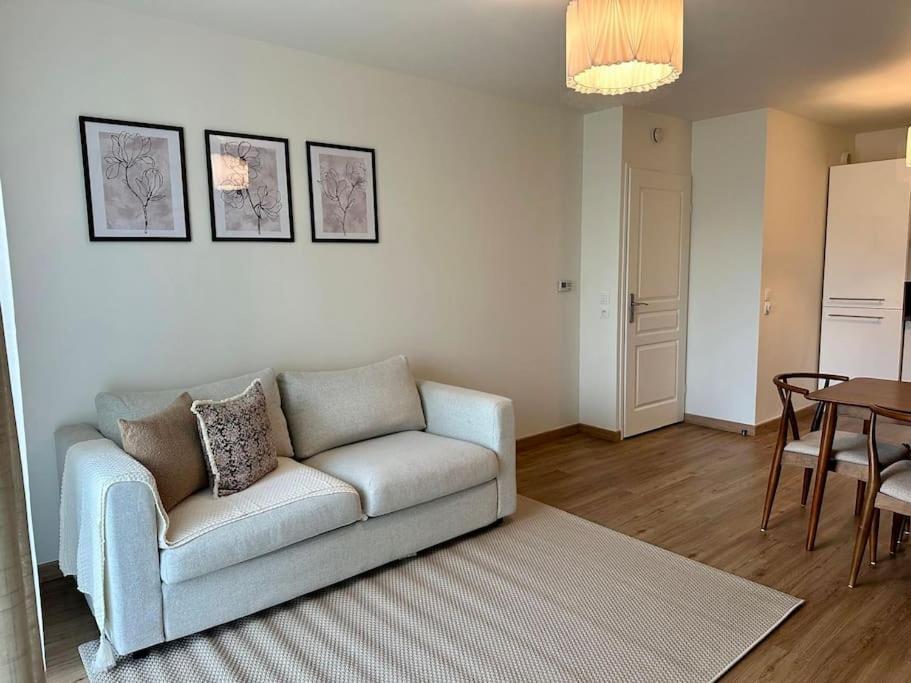 Suite Alya Appartement Proche Disneyland Marne-la-Vallée Exteriör bild